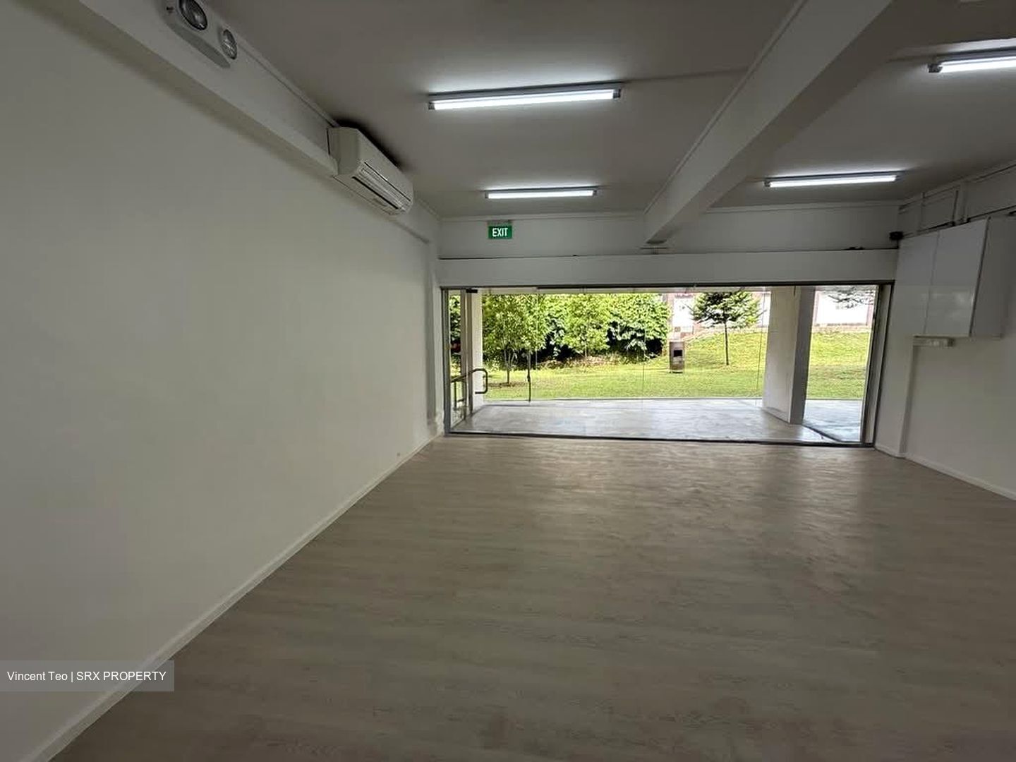 Mayflower Shopping & Food Centre (D20), Shop House #581729911